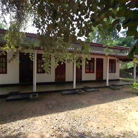 Katagamuwa Rest Kataragama Exterior foto