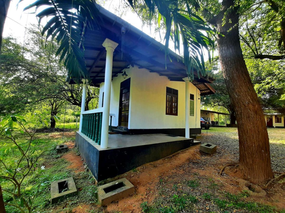 Katagamuwa Rest Kataragama Exterior foto